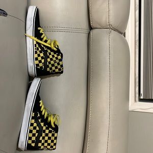 Hi-top where is Waldo's classic vans